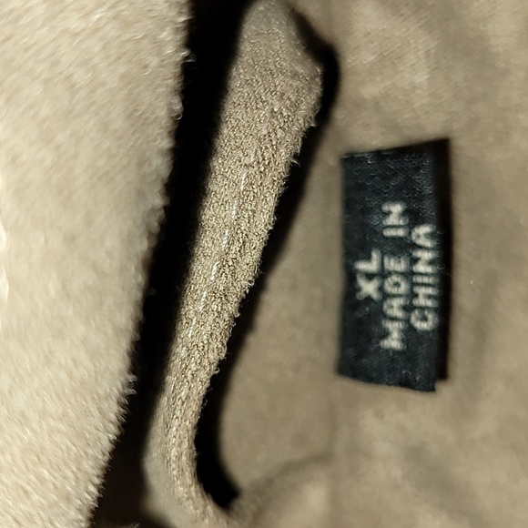 Robert Comstock Expedition. Faux-Suede bomber jacket. Like-new. Men's XL - Picture 3 of 15